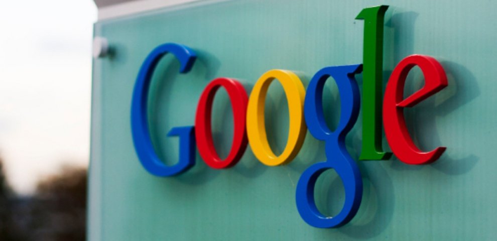 What is semantics search?